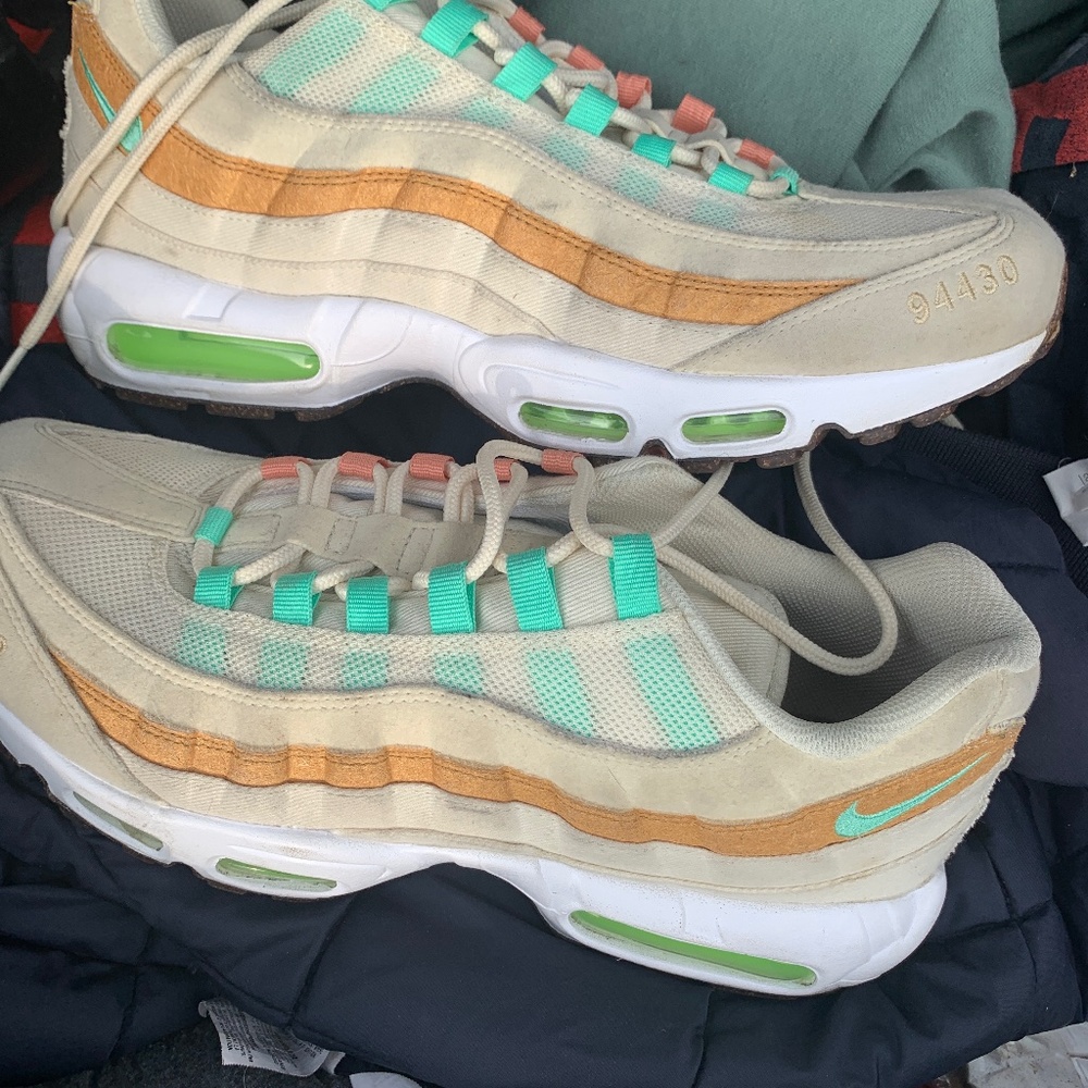 Pineapple 95s